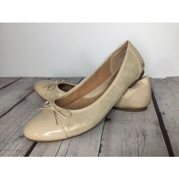 b.o.c. Born Flats Womens 9,5 M Ballet Tan Golden Casual Slip On Shoes Cap Toe - Picture 2 of 12